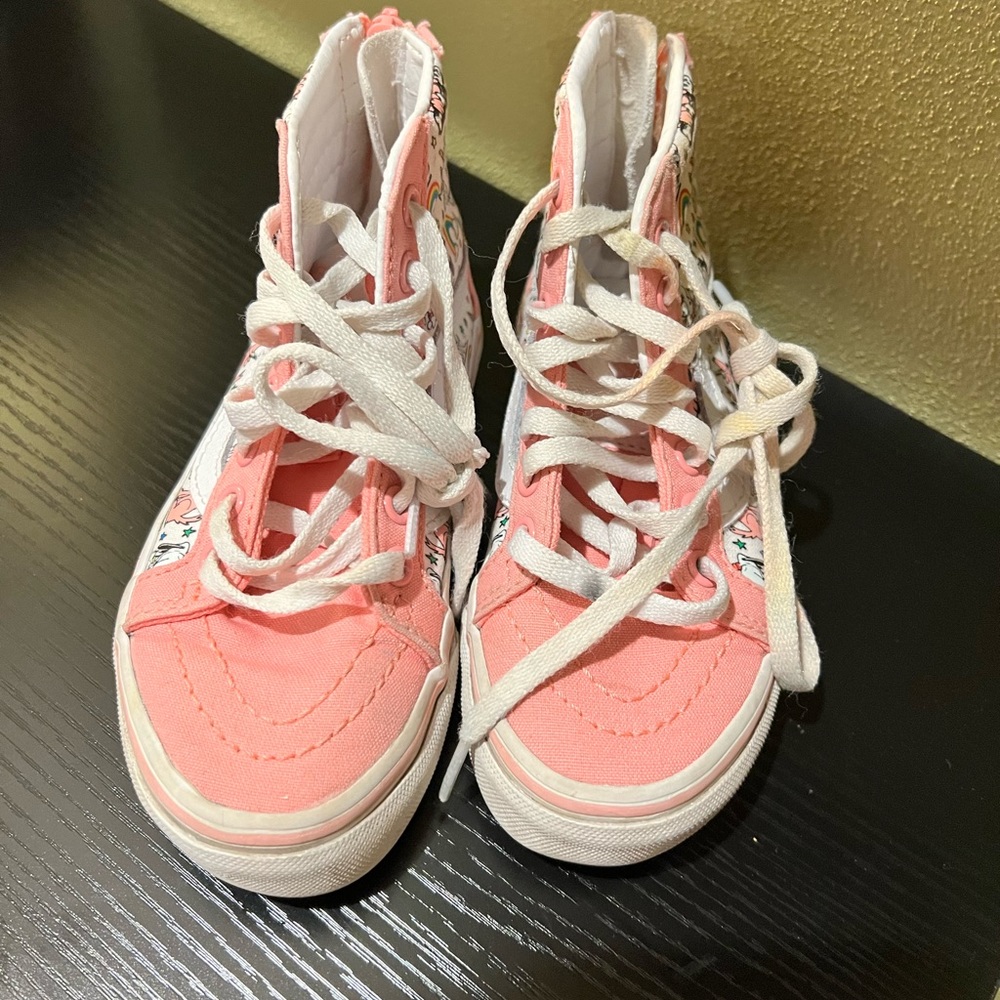 Vans sneakers 👟 little girl size 10